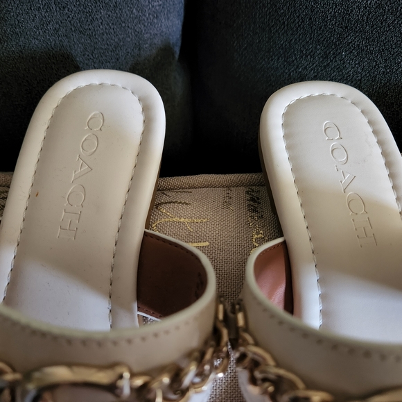 SOLD - Picture 4 of 7